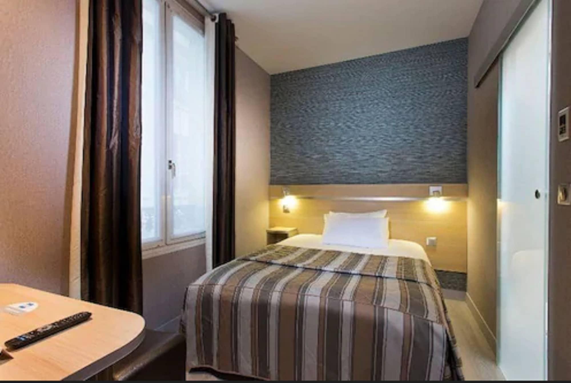 פריז Hotel Des Pavillons מראה חיצוני תמונה