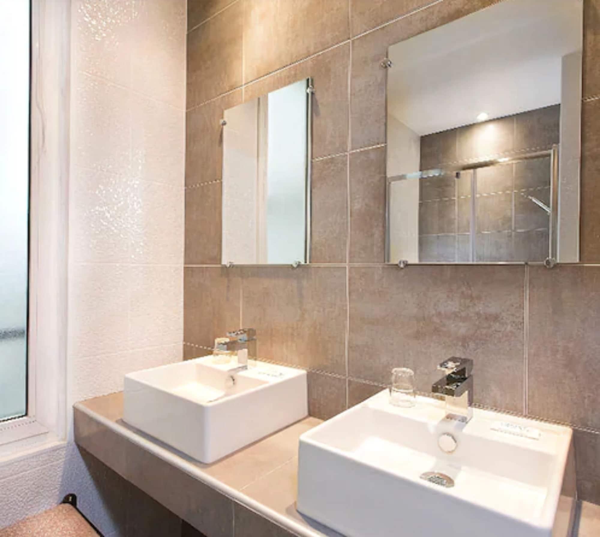 פריז Hotel Des Pavillons מראה חיצוני תמונה